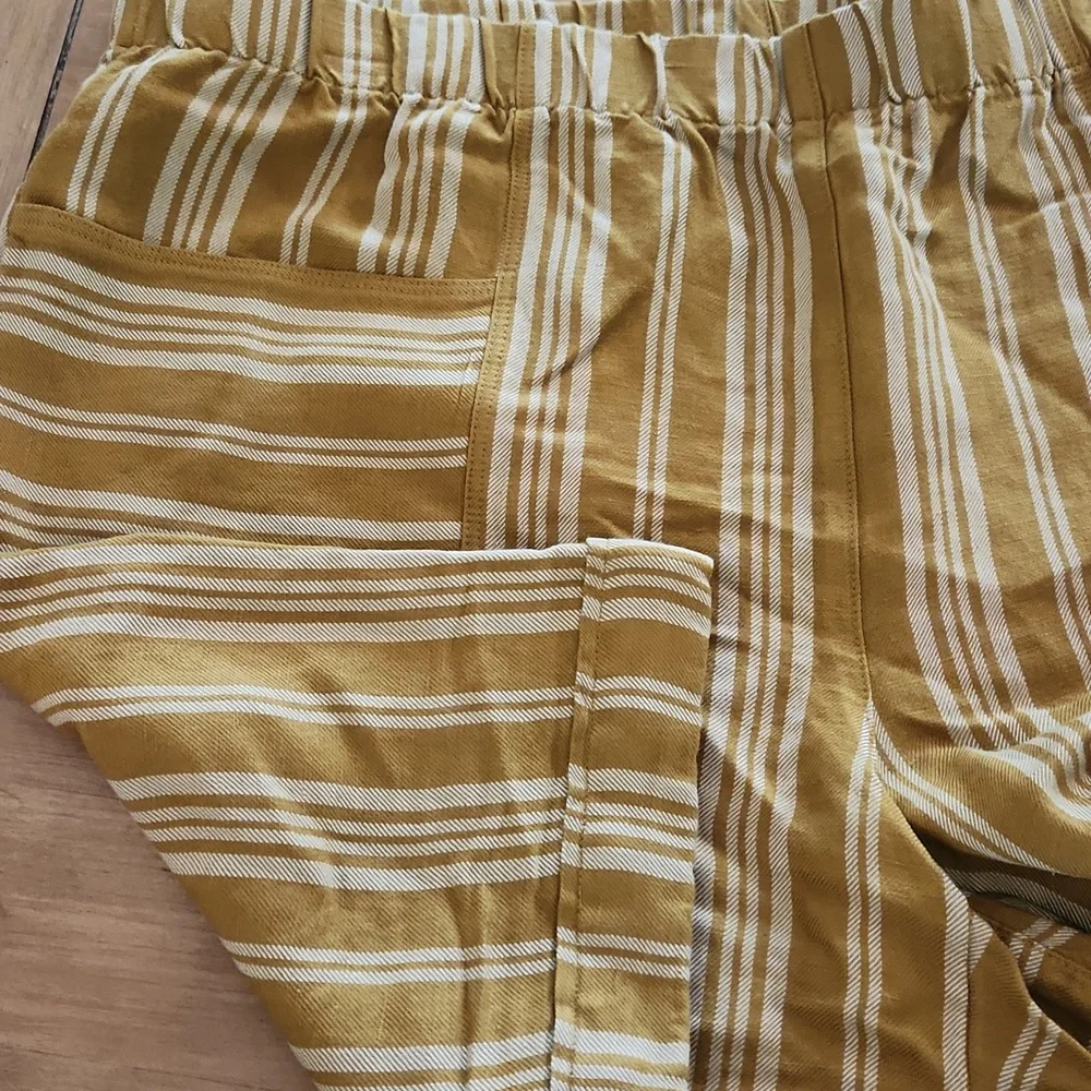 J. Jill Striped Shorts Size XL
